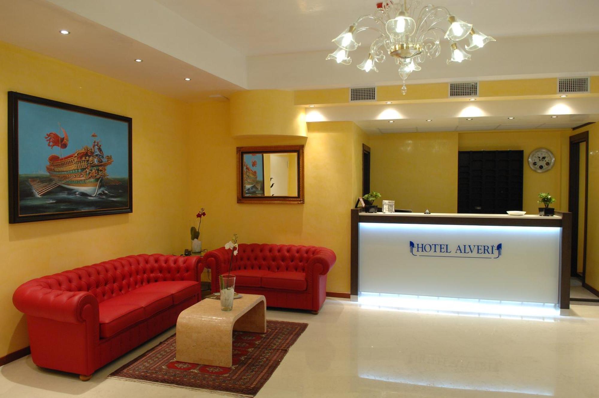Hotel Alveri